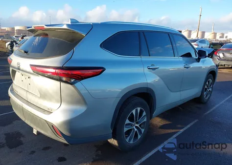 2021 Toyota Highlander Xle из США, поврежденный, VIN 5TDGZRAH1MS050163